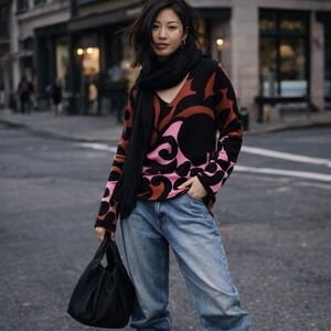 Ann Taylor Women's Colorful Retro Artsy Maximalist V-Neck Viscose Sweater‎ Top M